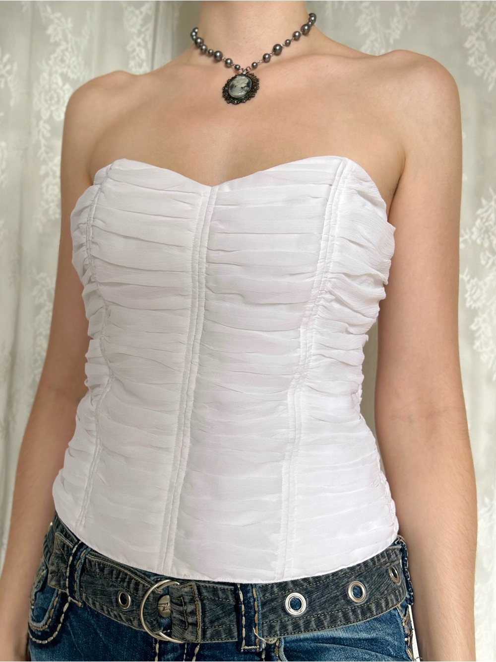 Vintage Coquette White Corset / Bustier